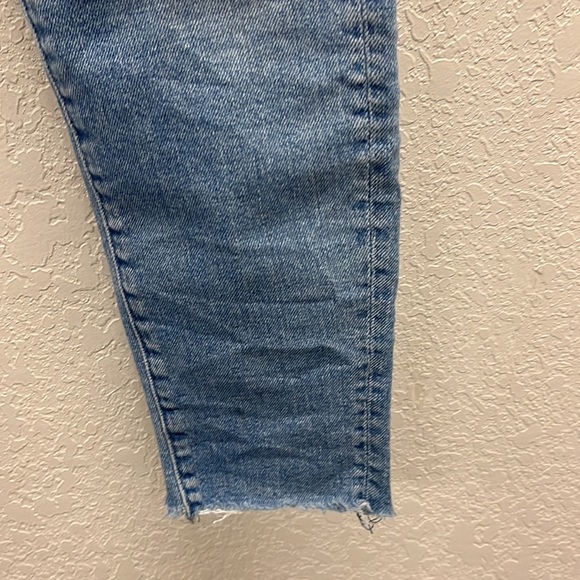 Mother The Looker Ankle Fray Jeans in Love Gun 26 - Picture 4 of 11